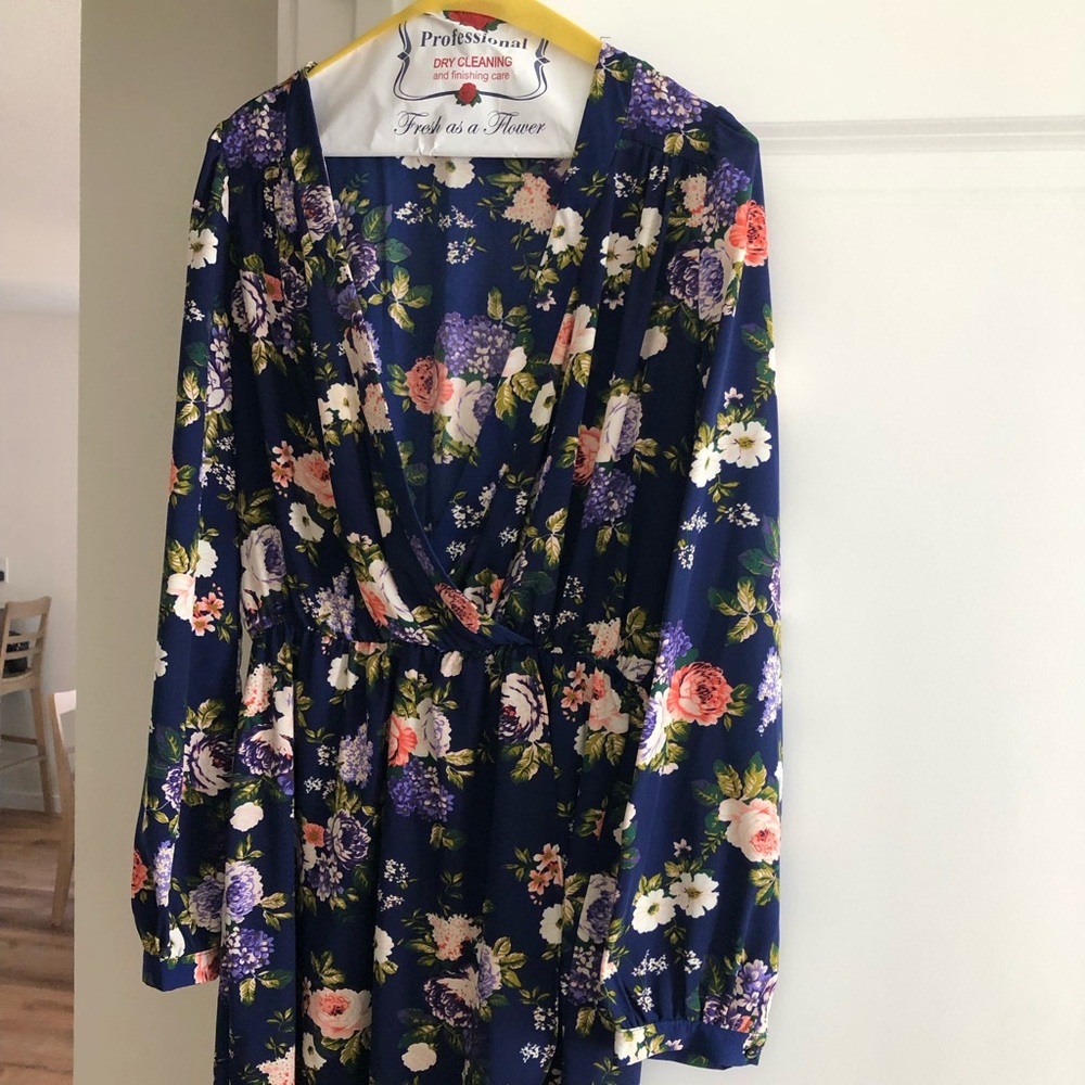 Lulus blue/purple floral v neck dress